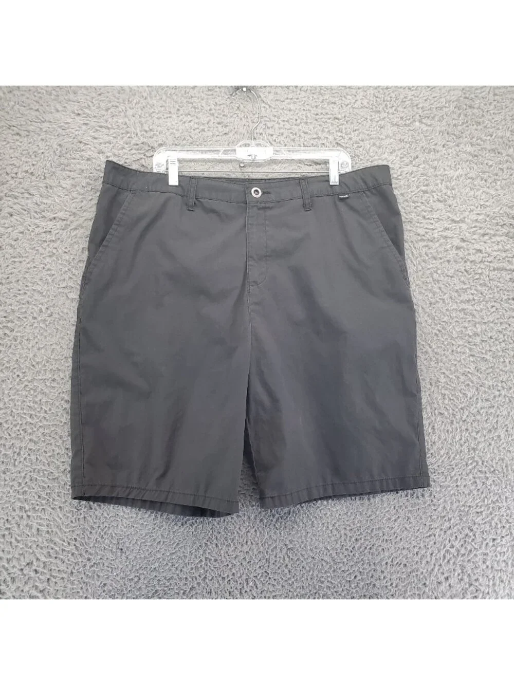 Hurley Shorts Mens 38 Gray Classic Flat Front  Chino *Read*
